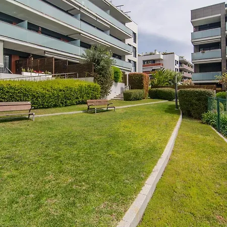 Spaces Garden Paradise 3 Bedroom, 3 Bathroom, Huge Private Garden-terrace, Pool- Sleeps Up To 8 * 시체스